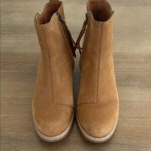 Toms Light Brown Suede Boot- Sz 9.5